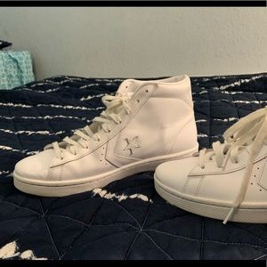 All White Converse All-Star